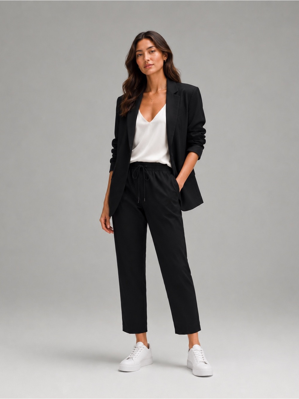 Lululemon Tapered-Leg Mid-Rise Crop Luxtreme Black Size Small